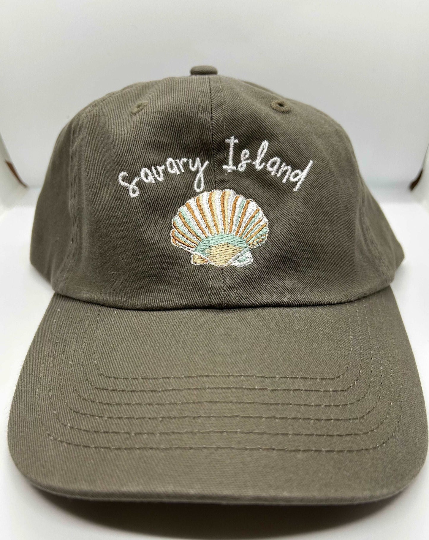 'Seashell' Dad Hat – Olive – 'Seashell' olive dad hat, embroidered for a relaxed look that celebrates coastal beauty.
Featuring Savary Island