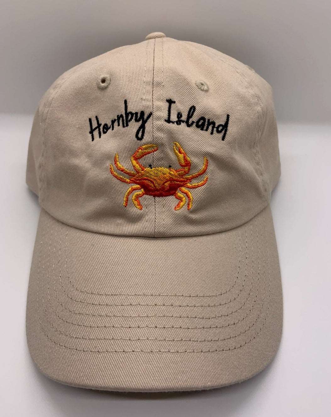 'Khaki Crab' Dad Hat – 'Khaki Crab' dad hat, embroidered with a fun crab design, ideal for sunny days on the coast. Featuring Hornby Island.