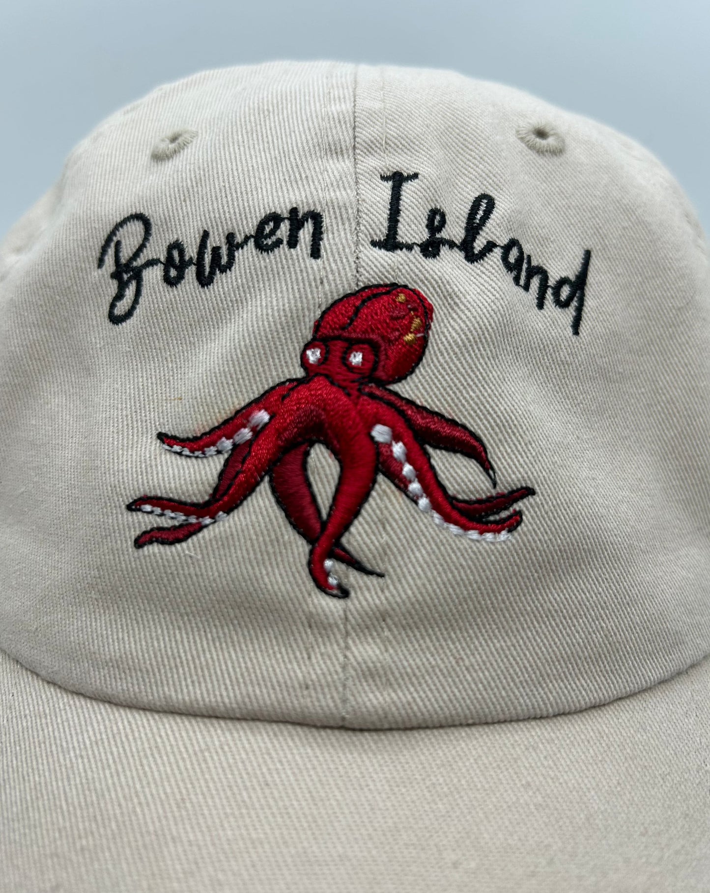 'Pacific Red Giant' Dad Hat – 'Pacific Red Giant' dad hat featuring an embroidered marine-inspired design, perfect for island adventurers.