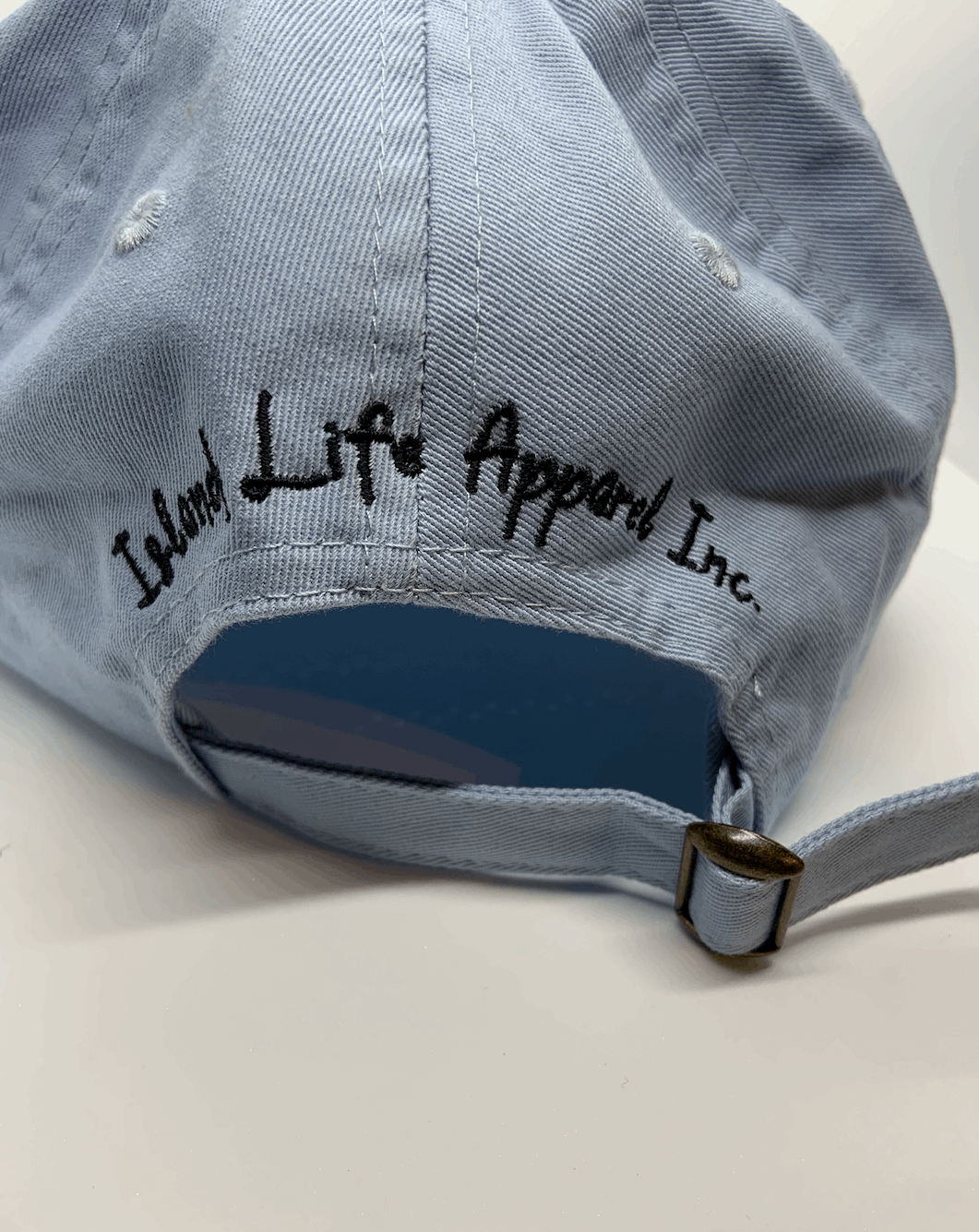 'Orca' Dad Hat – 'Orca' dad hat with a detailed embroidered design, celebrating wildlife and nature in the Gulf Islands.

