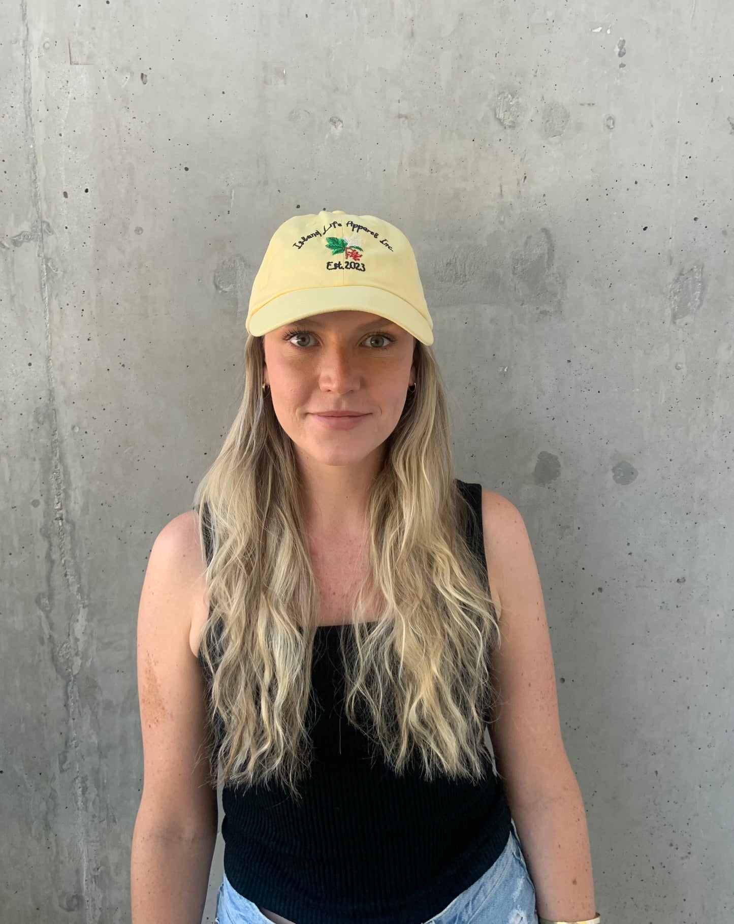 'Heritage' Dad Hat – 'Heritage' dad hat, featuring a timeless embroidered arbutus tree design for island style and comfort. 